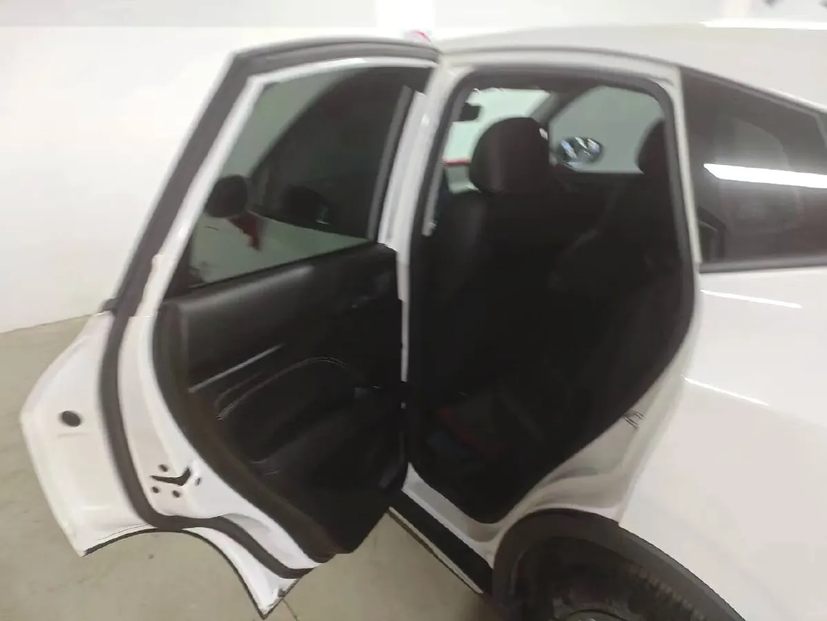 2022 ChangAn Oshan X7 Plus 1.5T 188HP L4 7DCT,autocango,china used car exporter,china ev exporter,chinese used car exporter,chinese used ev exporter