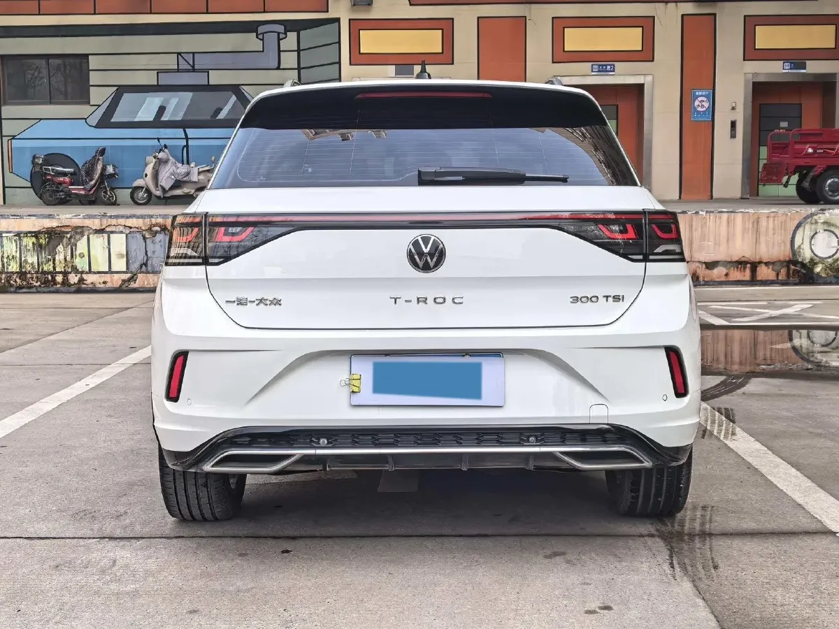 2024 Volkswagen T-Roc 1.5T 160HP L4 7DCT,autocango,china used car exporter,china ev exporter,chinese used car exporter,chinese used ev exporter