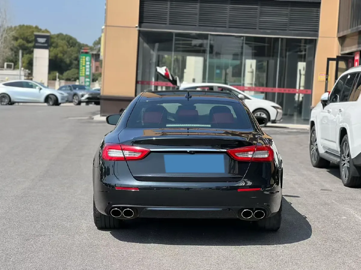 2018 Maserati Quattroporte 3.0T 430HP V6 8AT,autocango,china used car exporter,china ev exporter,chinese used car exporter,chinese used ev exporter