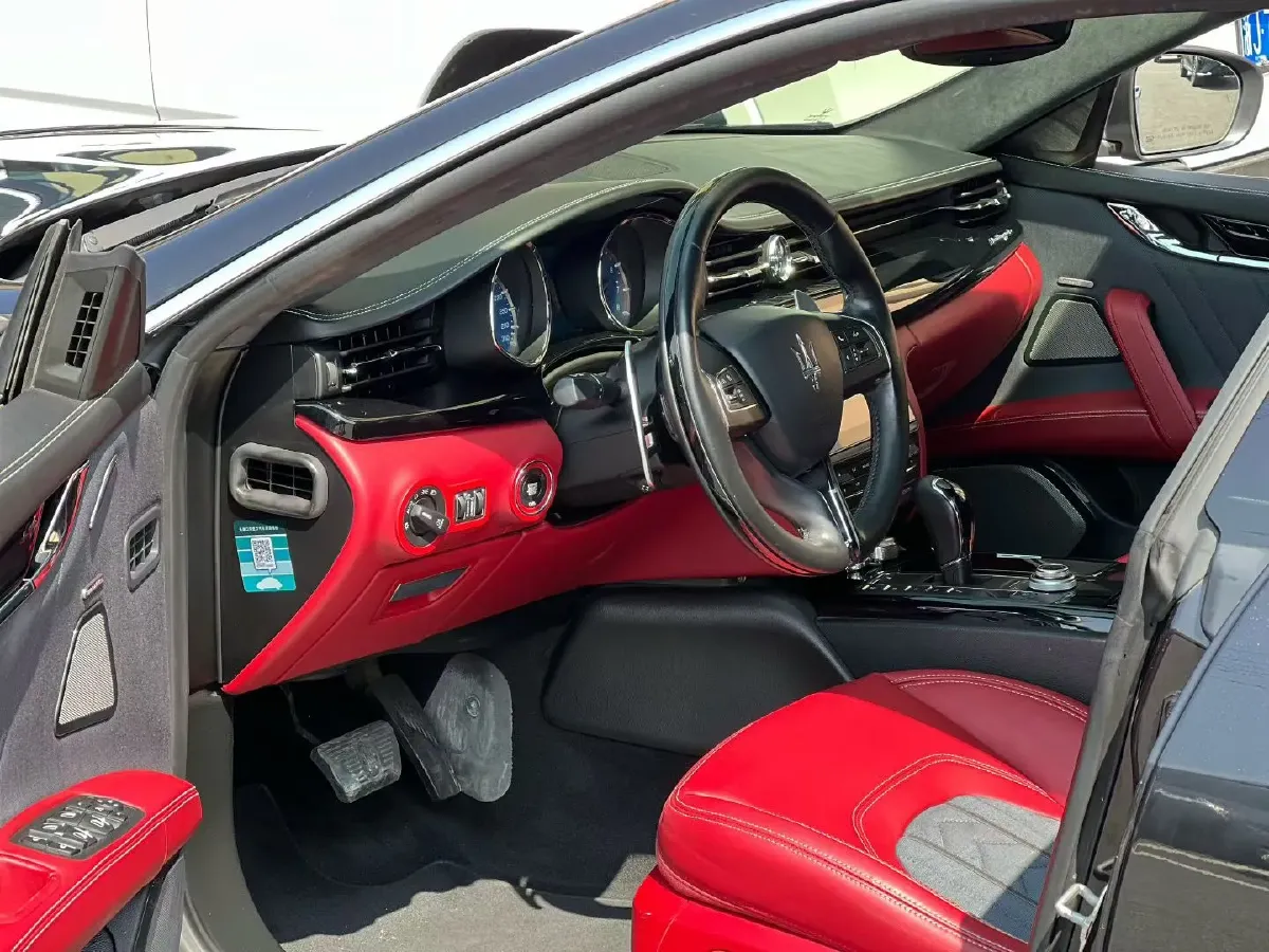 2018 Maserati Quattroporte 3.0T 430HP V6 8AT,autocango,china used car exporter,china ev exporter,chinese used car exporter,chinese used ev exporter