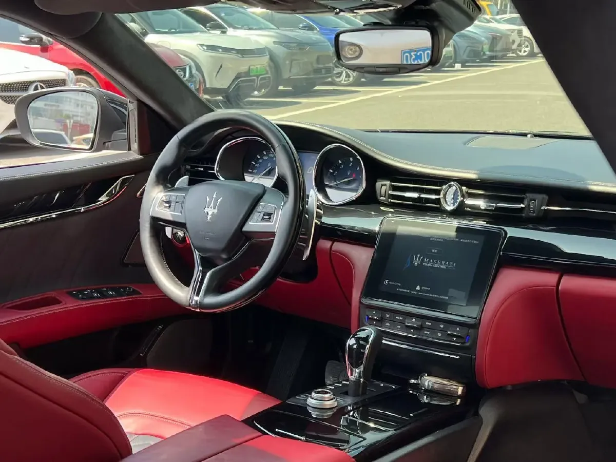 2018 Maserati Quattroporte 3.0T 430HP V6 8AT,autocango,china used car exporter,china ev exporter,chinese used car exporter,chinese used ev exporter