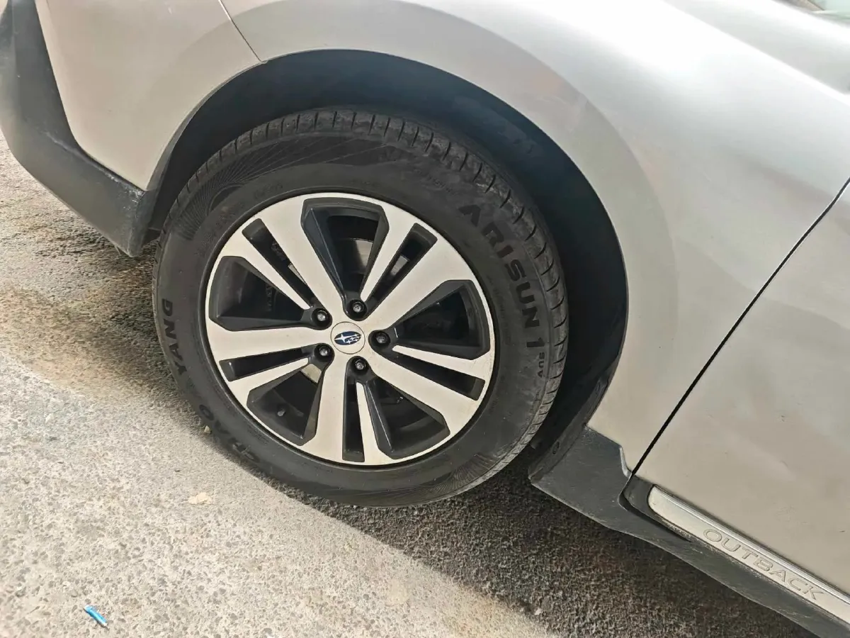 2020 Subaru Outback 2.5L 171HP H4 CVT,autocango,china used car exporter,china ev exporter,chinese used car exporter,chinese used ev exporter