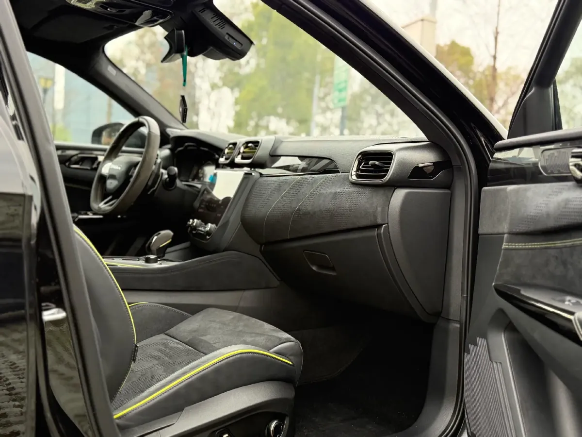 2022 LYNK&CO 03 2.0T 254HP L4 8AT,autocango,china used car exporter,china ev exporter,chinese used car exporter,chinese used ev exporter