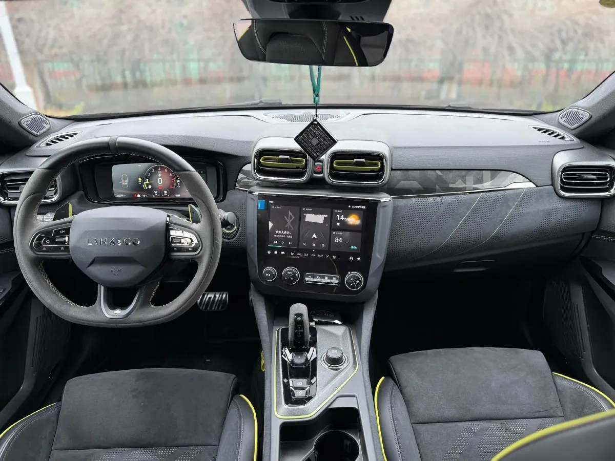 2022 LYNK&CO 03 2.0T 254HP L4 8AT,autocango,china used car exporter,china ev exporter,chinese used car exporter,chinese used ev exporter