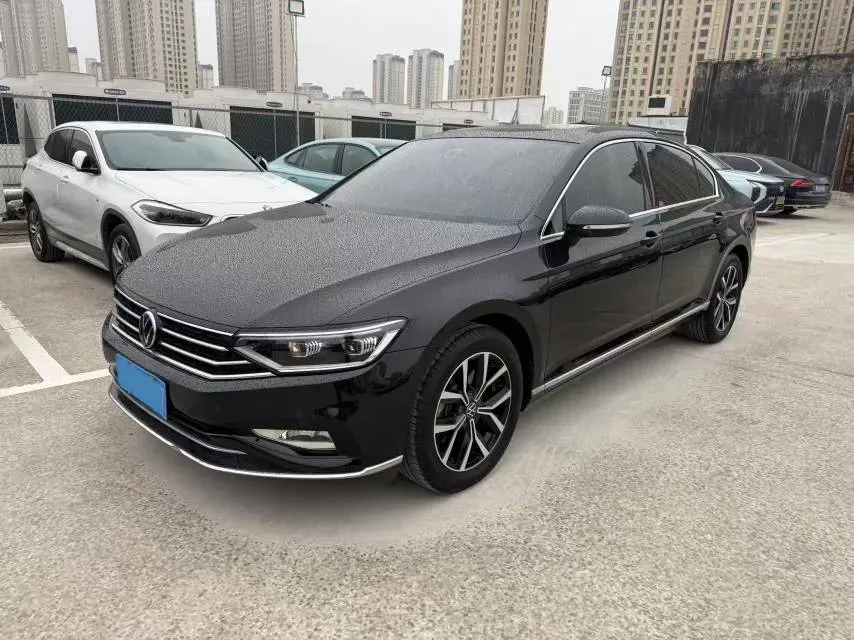 2020 Volkswagen Magotan 1.4T 150HP L4 7DCT,autocango,china used car exporter,china ev exporter,chinese used car exporter,chinese used ev exporter