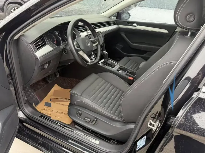 2020 Volkswagen Magotan 1.4T 150HP L4 7DCT,autocango,china used car exporter,china ev exporter,chinese used car exporter,chinese used ev exporter