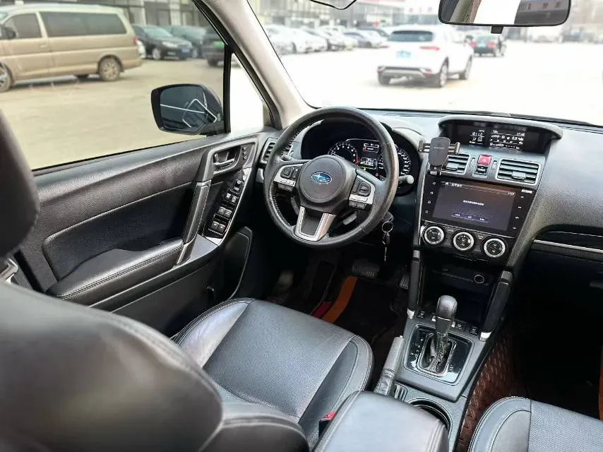 2018 Jeep Commander 2.0T 234HP L4 9AT,autocango,china used car exporter,china ev exporter,chinese used car exporter,chinese used ev exporter