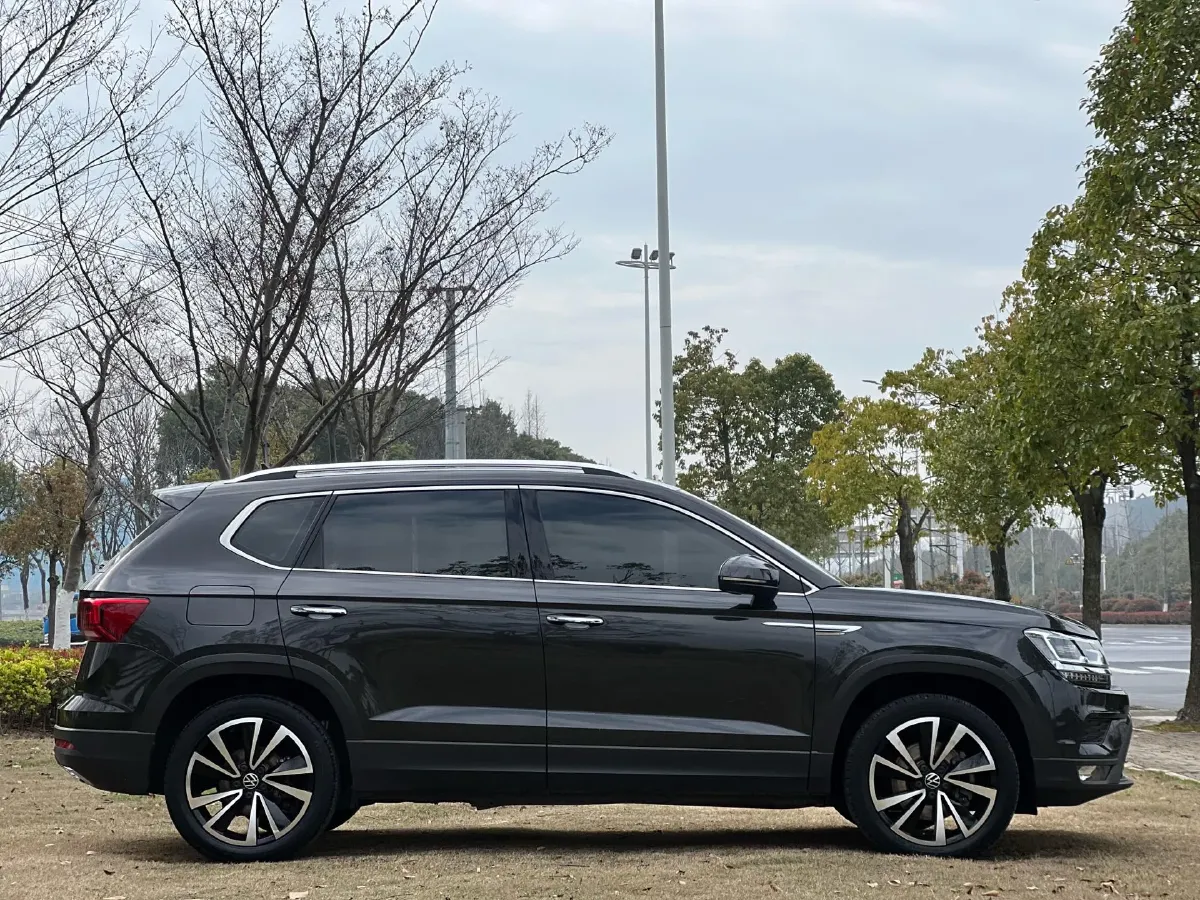 2021 Volkswagen Tharu 1.4T 150HP L4 7DCT,autocango,china used car exporter,china ev exporter,chinese used car exporter,chinese used ev exporter