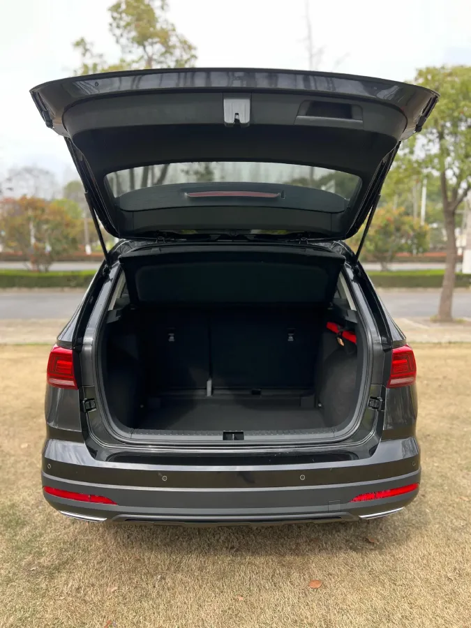 2021 Volkswagen Tharu 1.4T 150HP L4 7DCT,autocango,china used car exporter,china ev exporter,chinese used car exporter,chinese used ev exporter