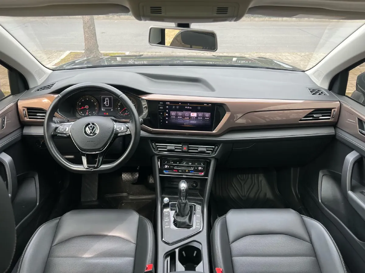 2021 Volkswagen Tharu 1.4T 150HP L4 7DCT,autocango,china used car exporter,china ev exporter,chinese used car exporter,chinese used ev exporter