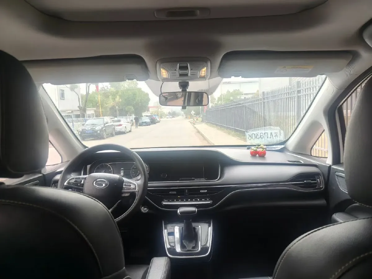 2021 GAC Trumpchi M6 1.5T 169HP L4 7DCT,autocango,china used car exporter,china ev exporter,chinese used car exporter,chinese used ev exporter