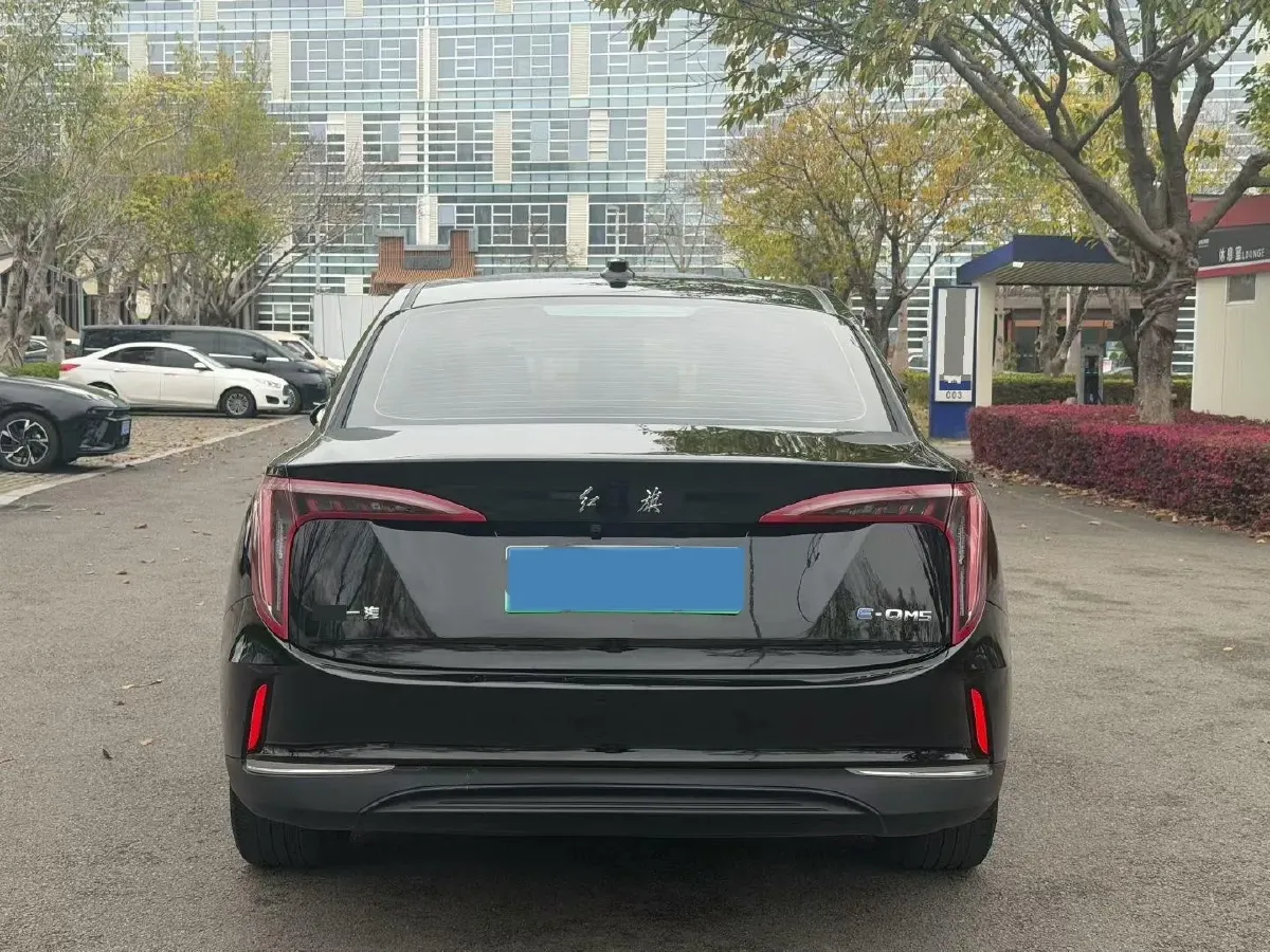 2022 HongQi E-QM5 BEV 54KWH,autocango,china used car exporter,china ev exporter,chinese used car exporter,chinese used ev exporter