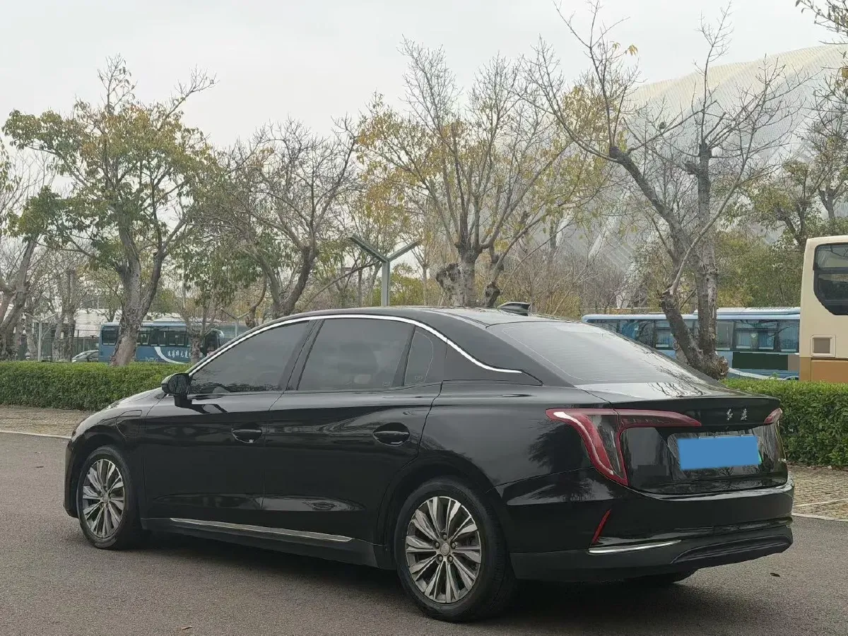 2022 HongQi E-QM5 BEV 54KWH,autocango,china used car exporter,china ev exporter,chinese used car exporter,chinese used ev exporter