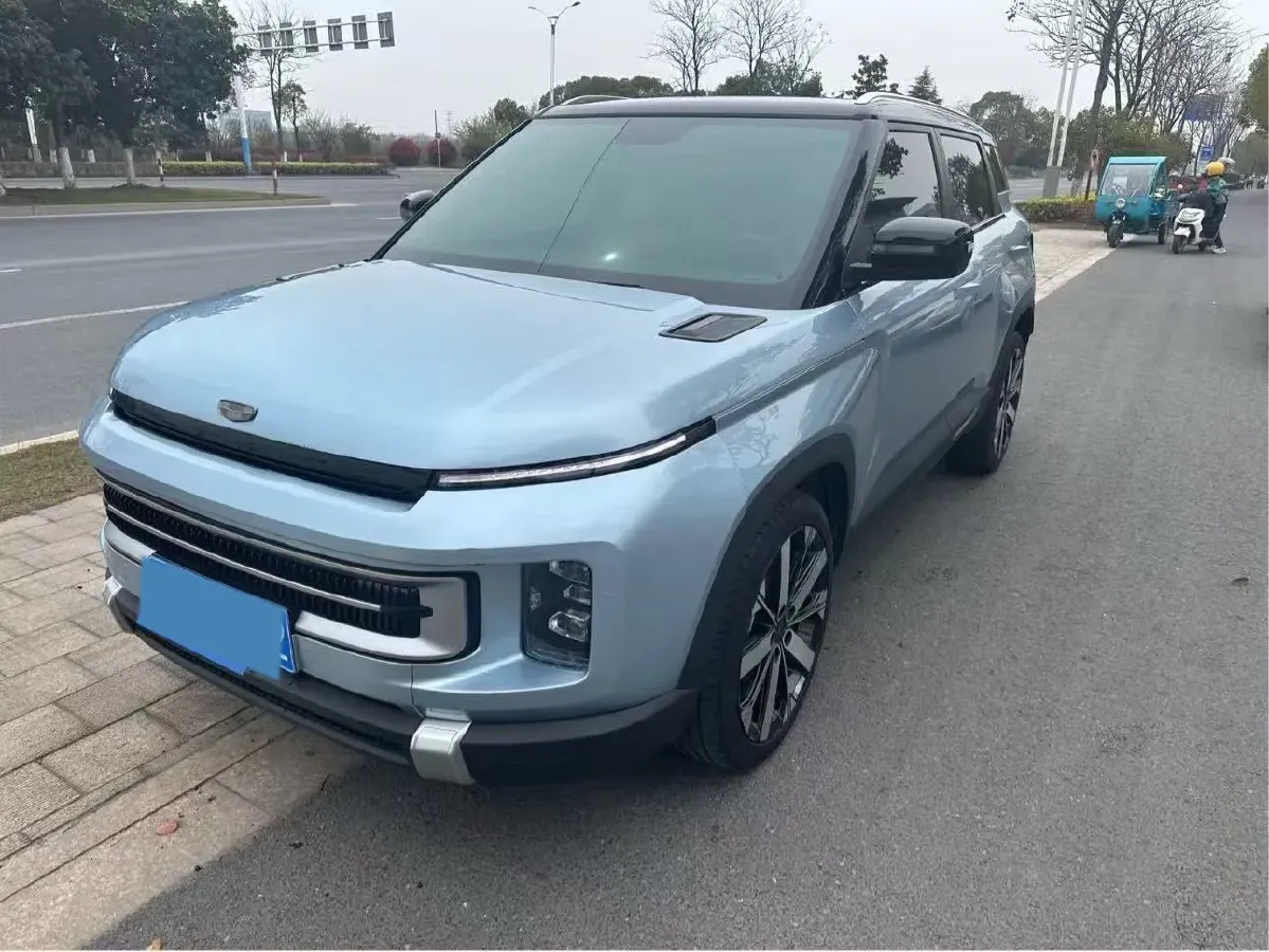 2023 Geely ICON 1.5T 181HP L4 7DCT,autocango,china used car exporter,china ev exporter,chinese used car exporter,chinese used ev exporter