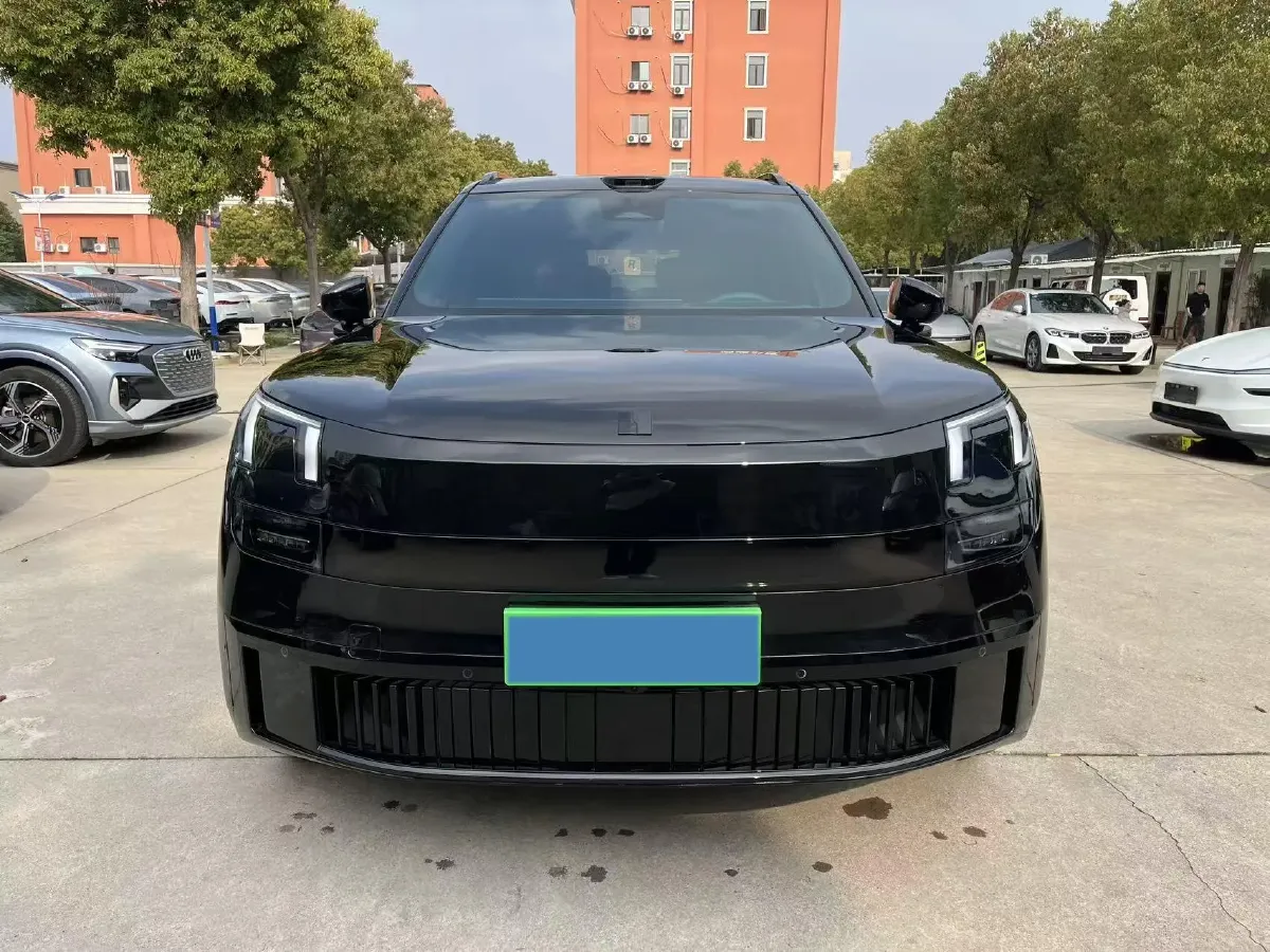 2025 LYNK&CO 900 1.5T 190HP L4 3DHT PHEV 43.3KWH,autocango,china used car exporter,china ev exporter,chinese used car exporter,chinese used ev exporter