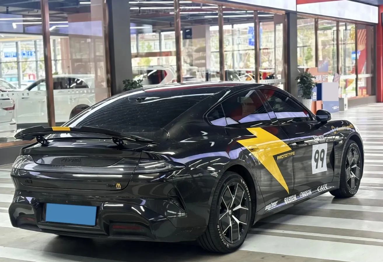 2024 MI SU7 BEV 73.6KWH,autocango,china used car exporter,china ev exporter,chinese used car exporter,chinese used ev exporter