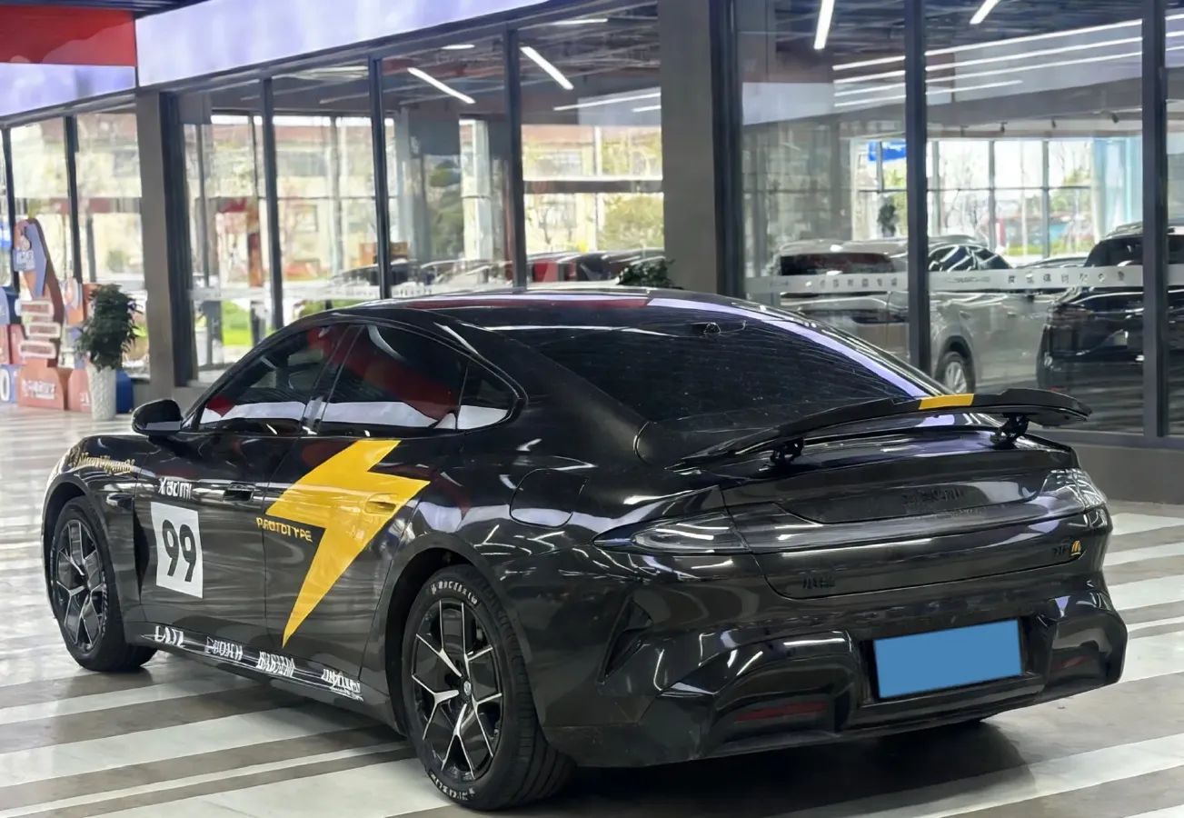 2024 MI SU7 BEV 73.6KWH,autocango,china used car exporter,china ev exporter,chinese used car exporter,chinese used ev exporter