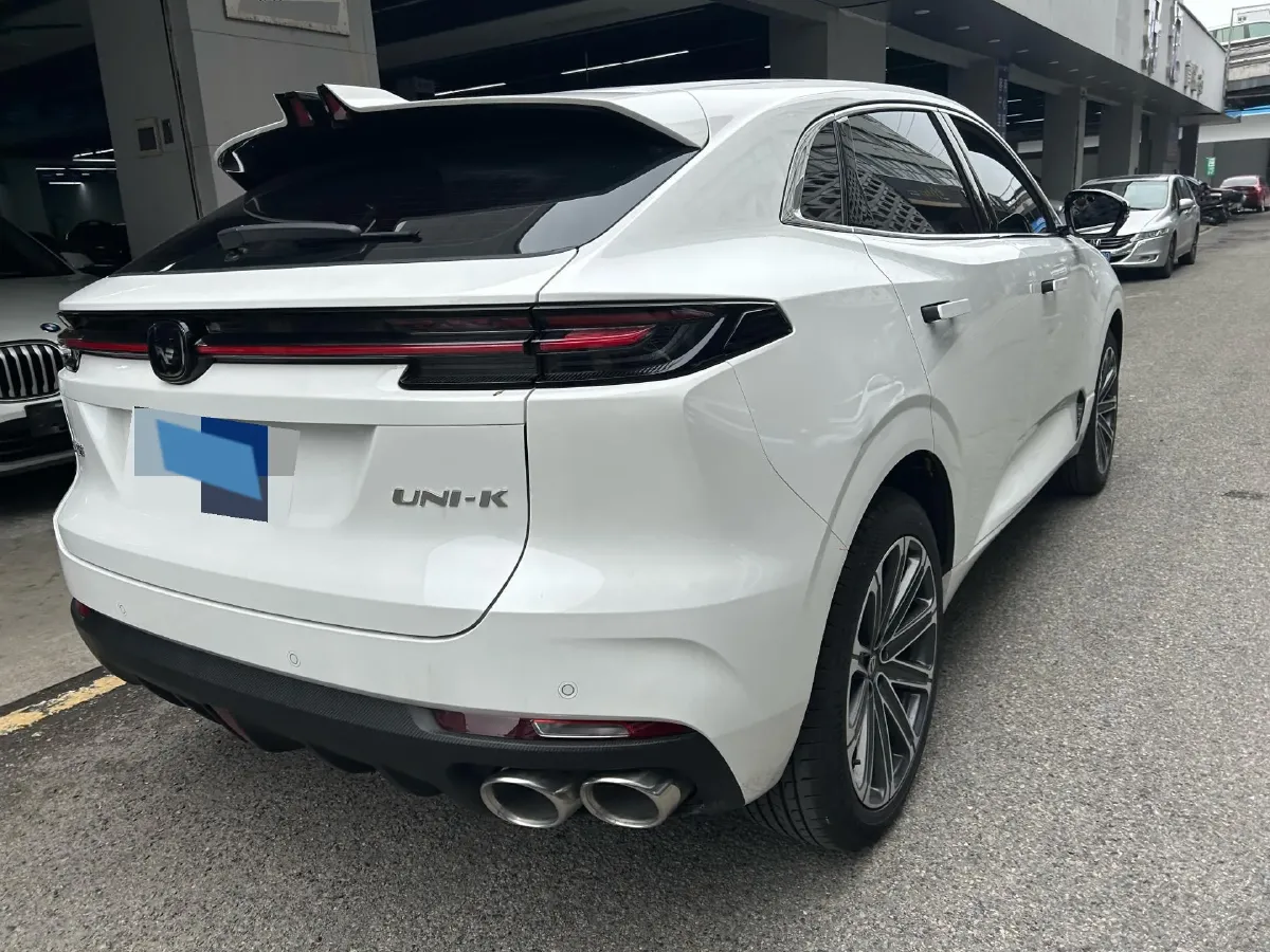 2024 ChangAn UNI-K 2.0T 233HP L4 8AT,autocango,china used car exporter,china ev exporter,chinese used car exporter,chinese used ev exporter
