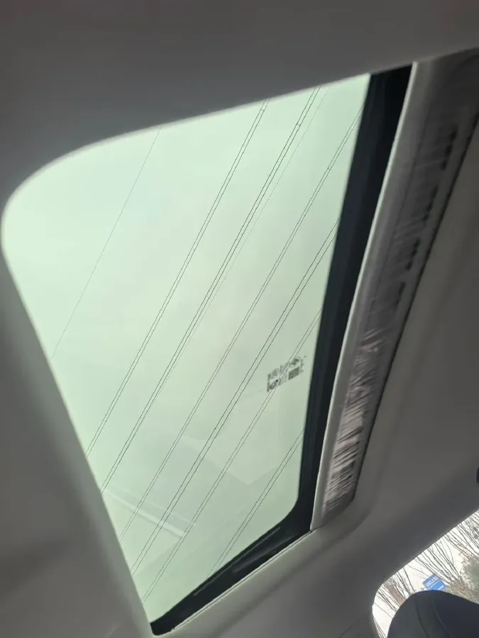 2023 Roewe i5 1.5L 129HP L4 CVT,autocango,china used car exporter,china ev exporter,chinese used car exporter,chinese used ev exporter