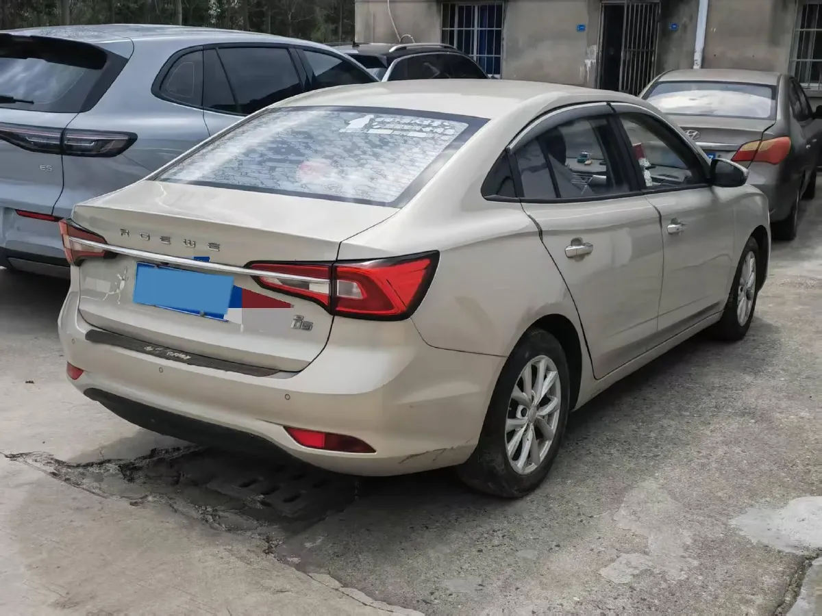 2020 Roewe i5 1.5L 120HP L4 CVT,autocango,china used car exporter,china ev exporter,chinese used car exporter,chinese used ev exporter