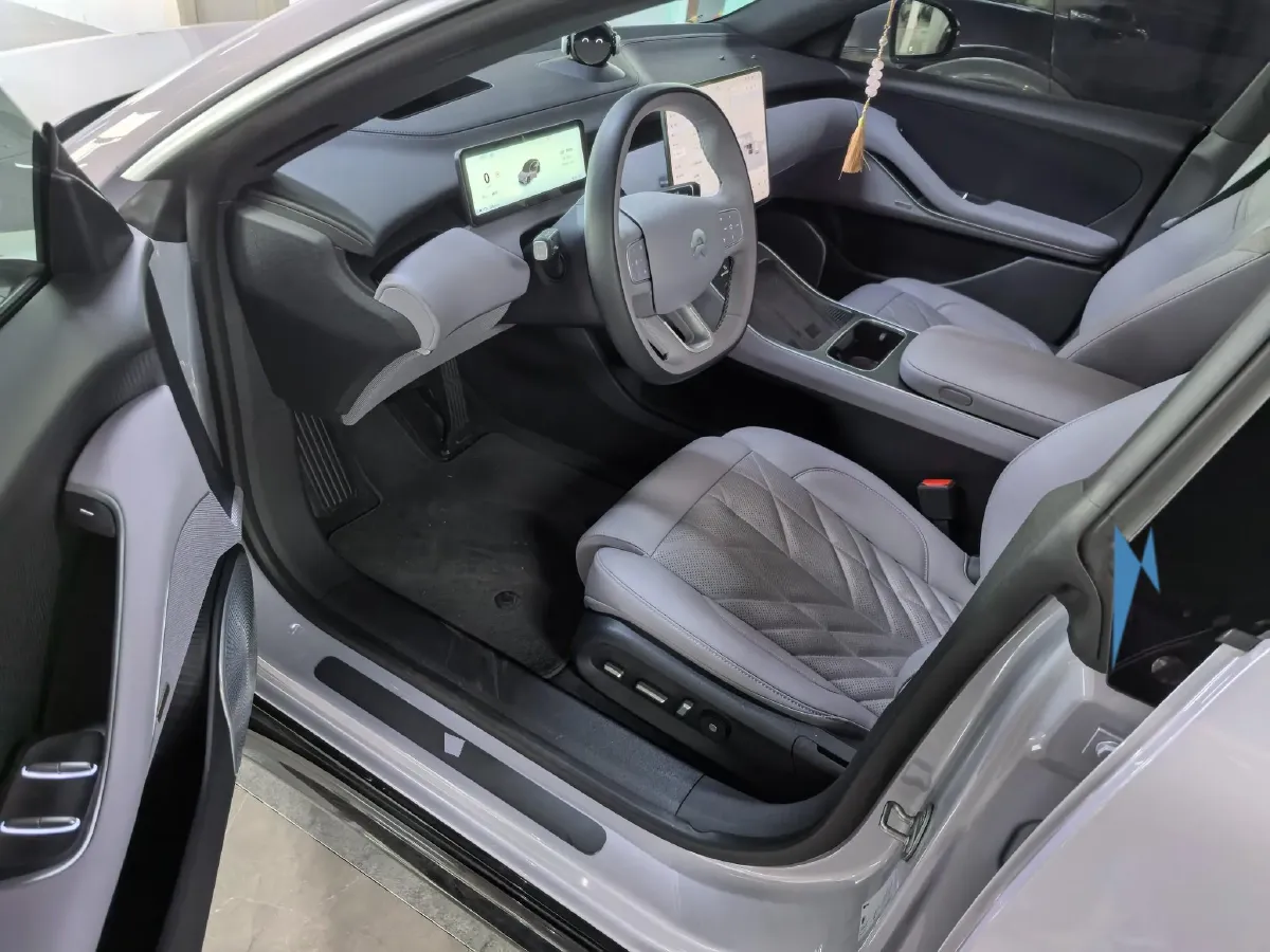 2025 NIO ET5 BEV,autocango,china used car exporter,china ev exporter,chinese used car exporter,chinese used ev exporter