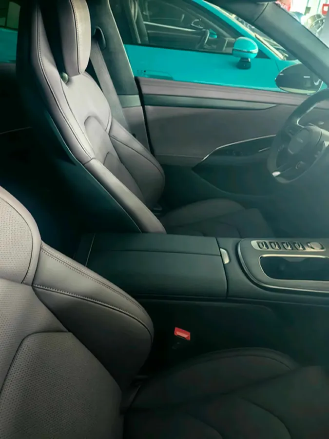 2024 MI SU7 BEV 101KWH,autocango,china used car exporter,china ev exporter,chinese used car exporter,chinese used ev exporter