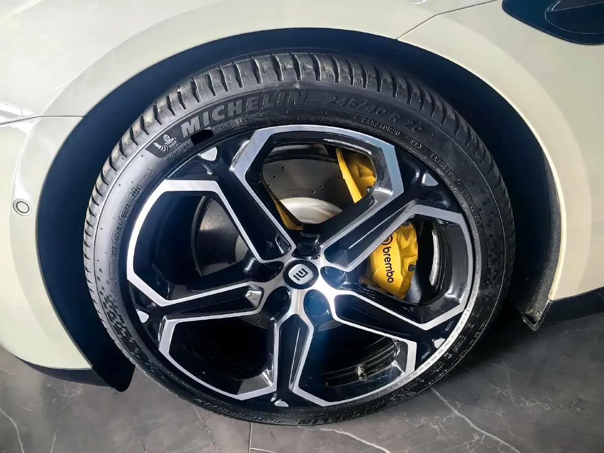 2024 MI SU7 BEV 101KWH,autocango,china used car exporter,china ev exporter,chinese used car exporter,chinese used ev exporter