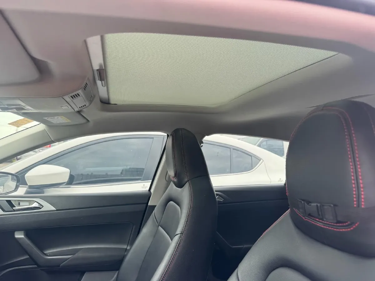 2021 Bestune T55 1.5T 169HP L4 7DCT,autocango,china used car exporter,china ev exporter,chinese used car exporter,chinese used ev exporter