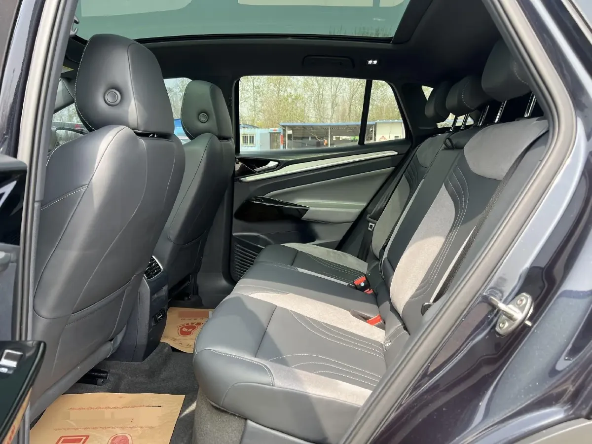 2022 Neta S Range Extended 231HP REEV 43.51KWH,autocango,china used car exporter,china ev exporter,chinese used car exporter,chinese used ev exporter