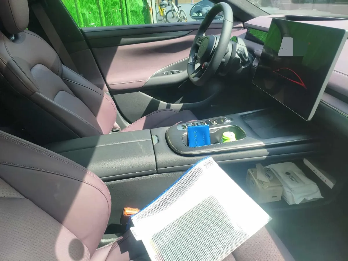 2024 MI SU7 BEV 101KWH,autocango,china used car exporter,china ev exporter,chinese used car exporter,chinese used ev exporter