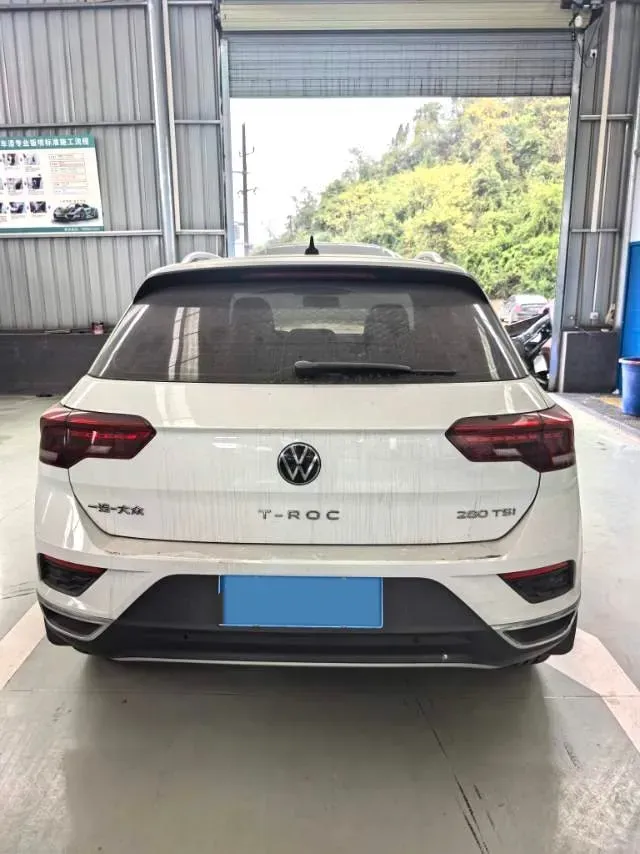 2021 Volkswagen T-Roc 1.4T 150HP L4 7DCT,autocango,china used car exporter,china ev exporter,chinese used car exporter,chinese used ev exporter
