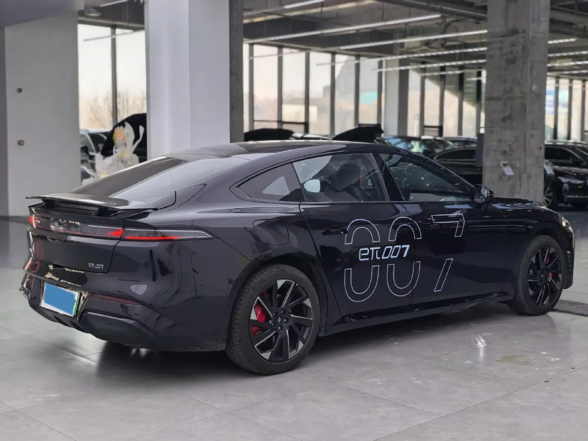 2024 DongFeng eπ eπ007 REEV 105HP REEV 28.4KWH,autocango,china used car exporter,china ev exporter,chinese used car exporter,chinese used ev exporter