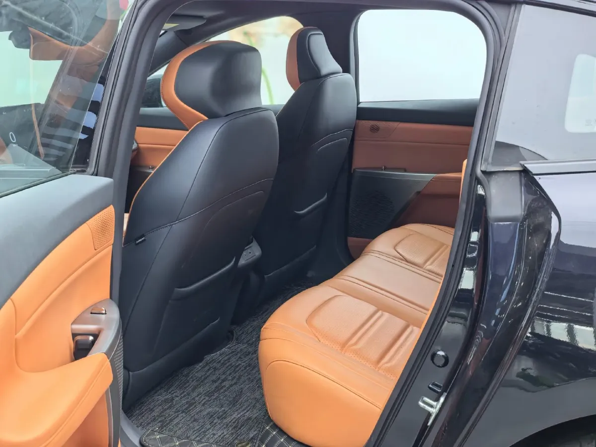 2024 DongFeng eπ eπ007 REEV 105HP REEV 28.4KWH,autocango,china used car exporter,china ev exporter,chinese used car exporter,chinese used ev exporter