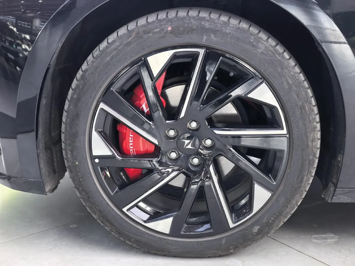 2024 DongFeng eπ eπ007 REEV 105HP REEV 28.4KWH,autocango,china used car exporter,china ev exporter,chinese used car exporter,chinese used ev exporter