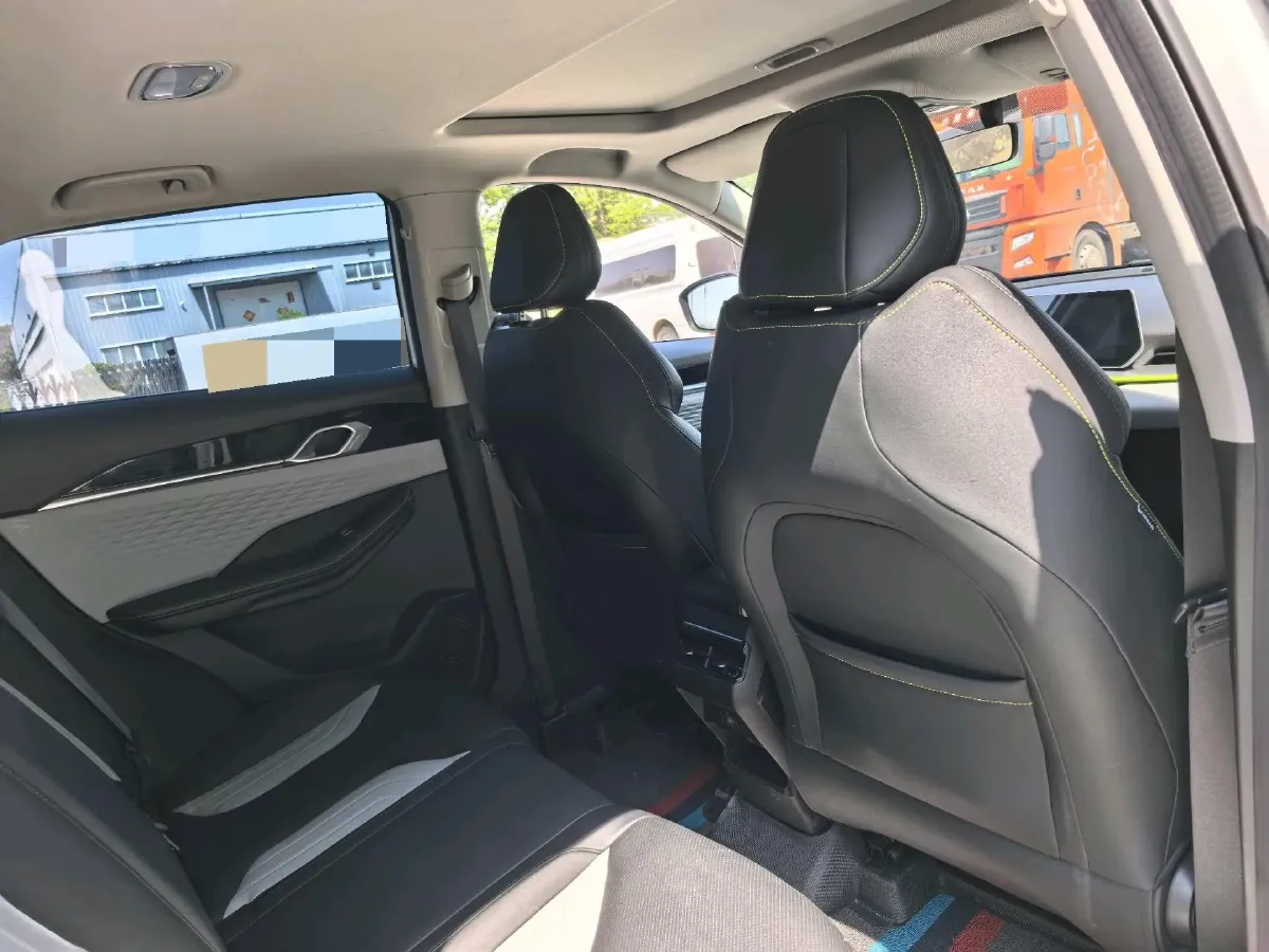 2022 Geely Coolray 1.5T 181HP L4 7DCT,autocango,china used car exporter,china ev exporter,chinese used car exporter,chinese used ev exporter