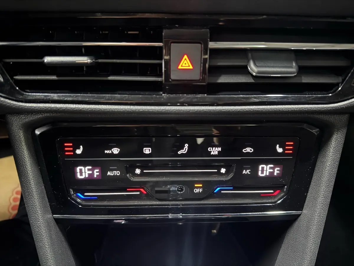 2021 Volkswagen Tharu 1.4T 150HP L4 7DCT,autocango,china used car exporter,china ev exporter,chinese used car exporter,chinese used ev exporter