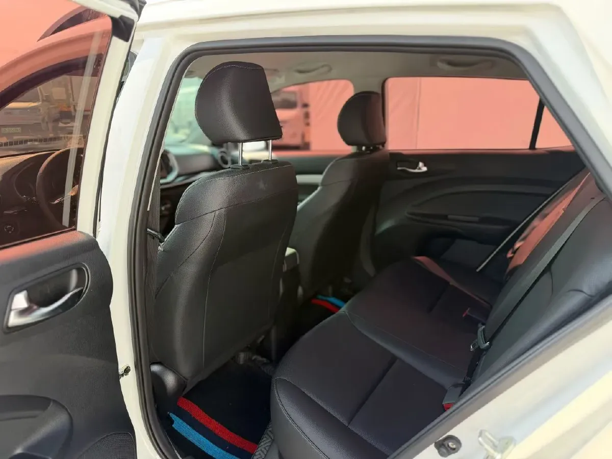 2021 Kia KX1 1.4L 100HP L4 6AT,autocango,china used car exporter,china ev exporter,chinese used car exporter,chinese used ev exporter