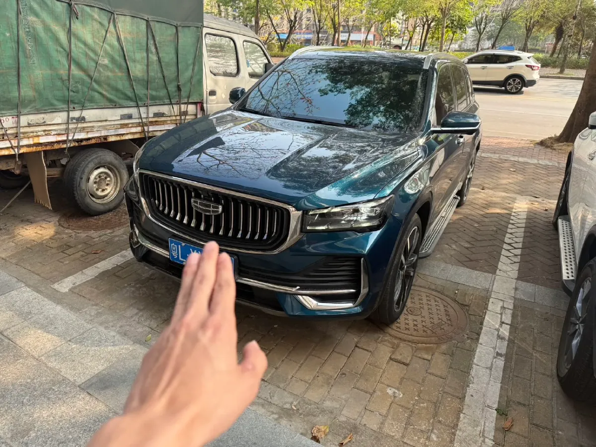 2021 Geely Monjaro 2.0T 218HP L4 7DCT,autocango,china used car exporter,china ev exporter,chinese used car exporter,chinese used ev exporter