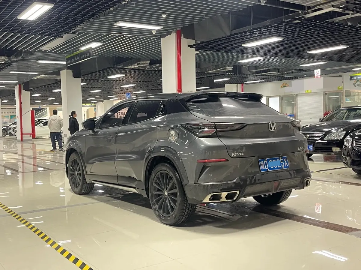 2023 ChangAn UNI-T 1.5T 188HP L4 7DCT,autocango,china used car exporter,china ev exporter,chinese used car exporter,chinese used ev exporter
