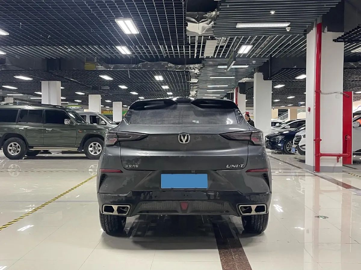 2023 ChangAn UNI-T 1.5T 188HP L4 7DCT,autocango,china used car exporter,china ev exporter,chinese used car exporter,chinese used ev exporter