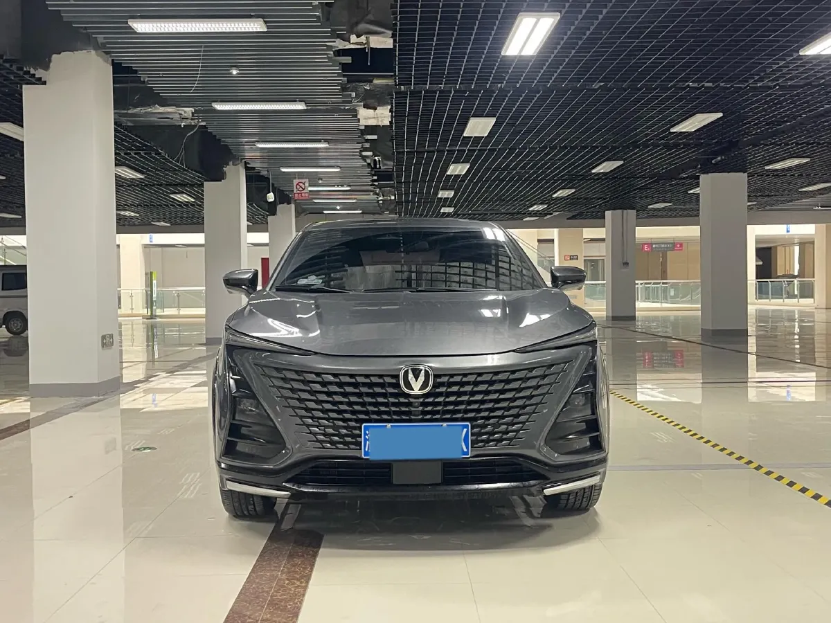 2023 ChangAn UNI-T 1.5T 188HP L4 7DCT,autocango,china used car exporter,china ev exporter,chinese used car exporter,chinese used ev exporter