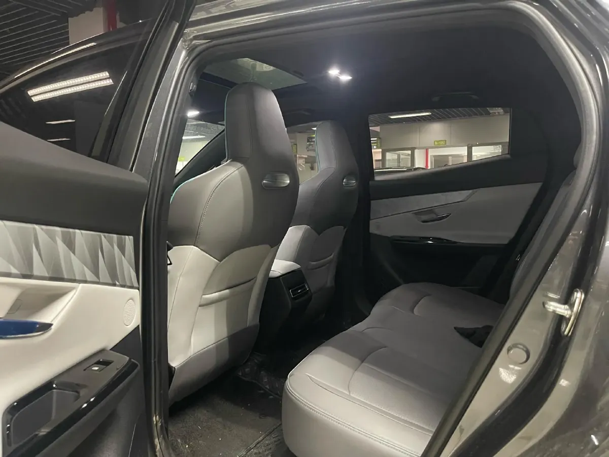 2023 ChangAn UNI-T 1.5T 188HP L4 7DCT,autocango,china used car exporter,china ev exporter,chinese used car exporter,chinese used ev exporter