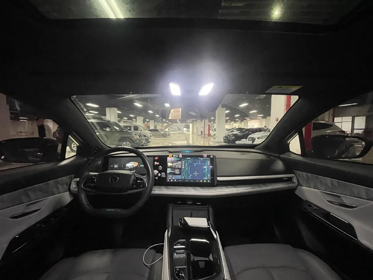 2023 ChangAn UNI-T 1.5T 188HP L4 7DCT,autocango,china used car exporter,china ev exporter,chinese used car exporter,chinese used ev exporter