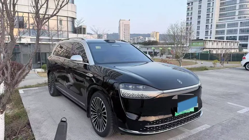 2025 AITO AITO M9 REEV 160HP REEV 52KWH,autocango,china used car exporter,china ev exporter,chinese used car exporter,chinese used ev exporter