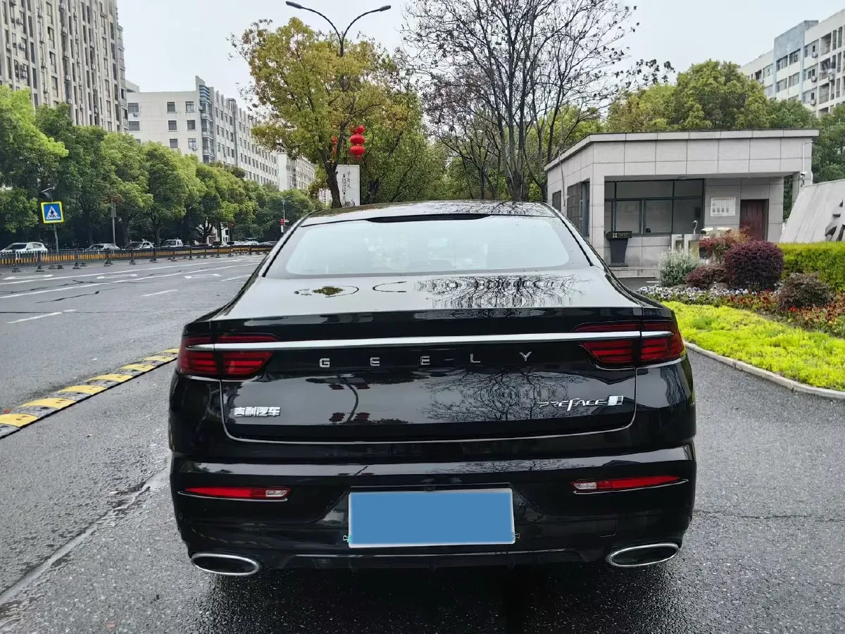 2025 Geely Preface 1.5T 181HP L4 7DCT,autocango,china used car exporter,china ev exporter,chinese used car exporter,chinese used ev exporter