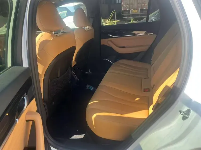 2024 Geely Monjaro 1.5T 163HP L4 3DHT Hybrid,autocango,china used car exporter,china ev exporter,chinese used car exporter,chinese used ev exporter