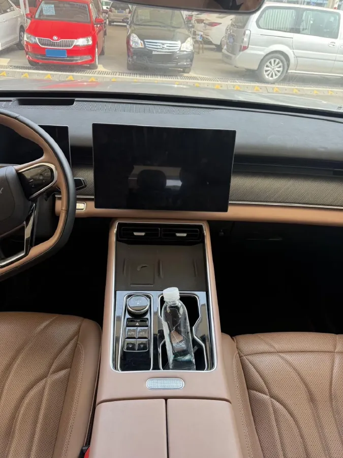 2024 Chery Tiggo8L 2.0T 254HP L4 8AT,autocango,china used car exporter,china ev exporter,chinese used car exporter,chinese used ev exporter