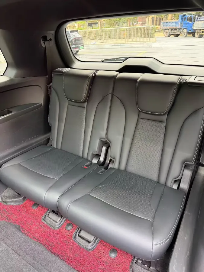 2022 GAC Trumpchi GS8 2.0T 252HP L4 8AT,autocango,china used car exporter,china ev exporter,chinese used car exporter,chinese used ev exporter