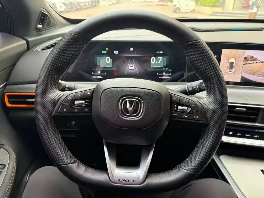 2022 ChangAn UNI-T 2.0T 233HP L4 8AT,autocango,china used car exporter,china ev exporter,chinese used car exporter,chinese used ev exporter