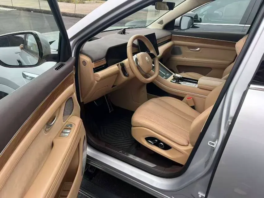 2024 AITO AITO M7 1.5T 152HP L4 REEV 42KWH,autocango,china used car exporter,china ev exporter,chinese used car exporter,chinese used ev exporter